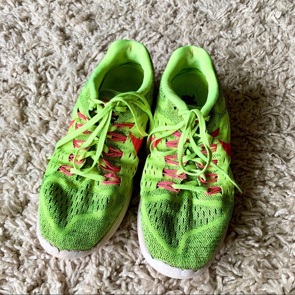 Nike Lunar Trainer Runner - Picture 2 of 5